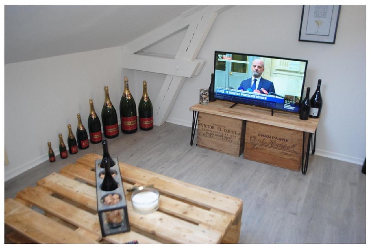 Апартаменты Studio Champagne Реймс Экстерьер фото